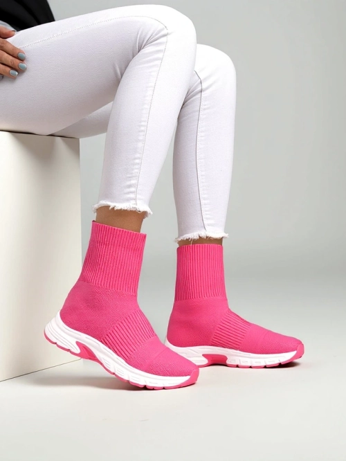 Royalfashion Жіночі високі спортивні кросівки Leriot