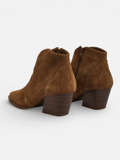 Dámské kožené kovbojské kotníkové boty Nilof z přírodní kůže