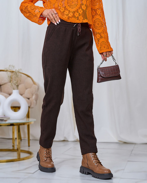 Royalfashion Tmavě hnědé dámské manšestrové kalhoty z látky