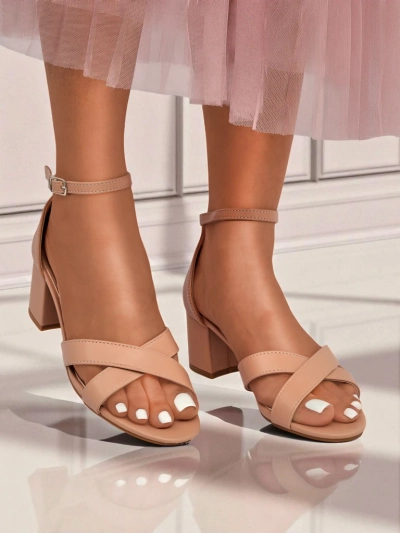 Royalfashion Dámské sandály na nízkém blokovém podpatku Eleganza Strap