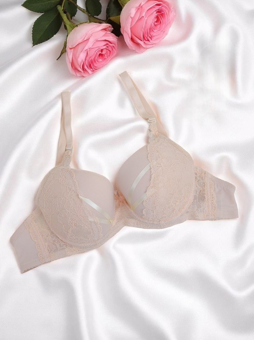 Royalfashion Жіночий бюстгальтер з поролоновою чашкою та мереживом Bra Bella