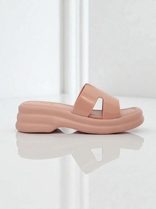 Royalfashion Жіночі шльопанці на товстій підошві Nova Gloss