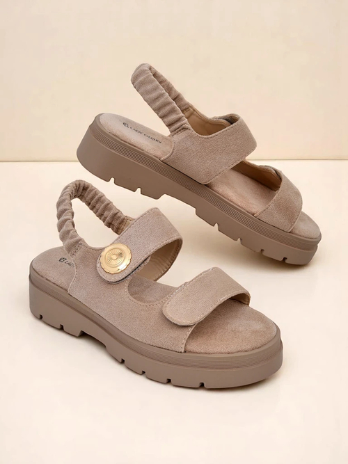 Сандалі жіночі бежеві Royalfashion Callista на платформі із замші