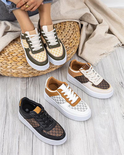 Білі кросівки з принтом Glou