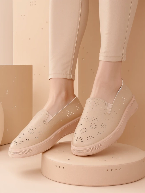 Royalfashion Жіночі спортивні лофери Olleffi
