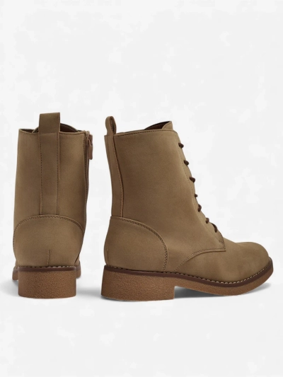 Eko kožené matné šněrovací kotníkové boty Treviline