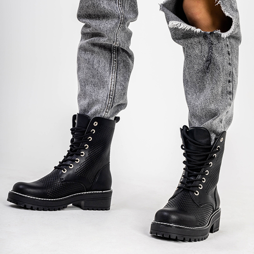 Чорні жіночі чоботи Hazasi