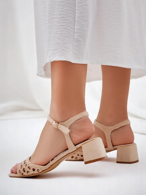 Royalfashion Жіночі сандалі з відкритай в'язкою Azopi