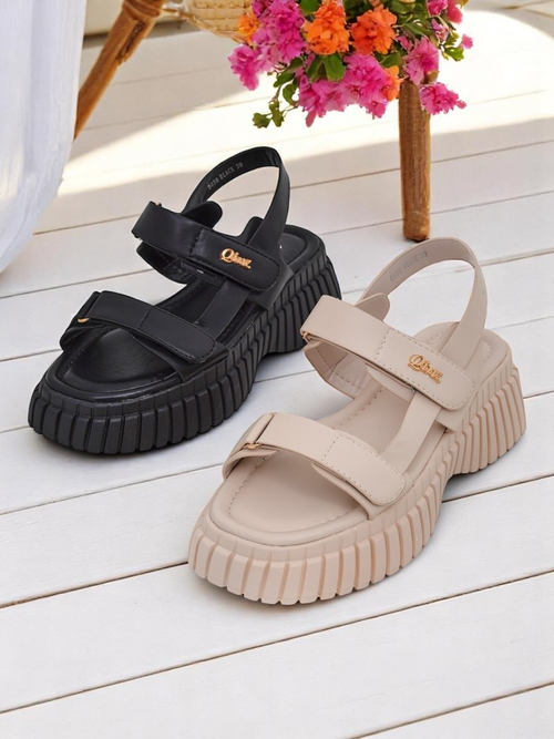 Royalfashion Жіночі босоніжки з товстішою підошвою Hortez