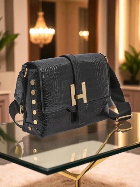 Royalfashion Lakovaná malá dámská kabelka z eko kůže Nexa Vale