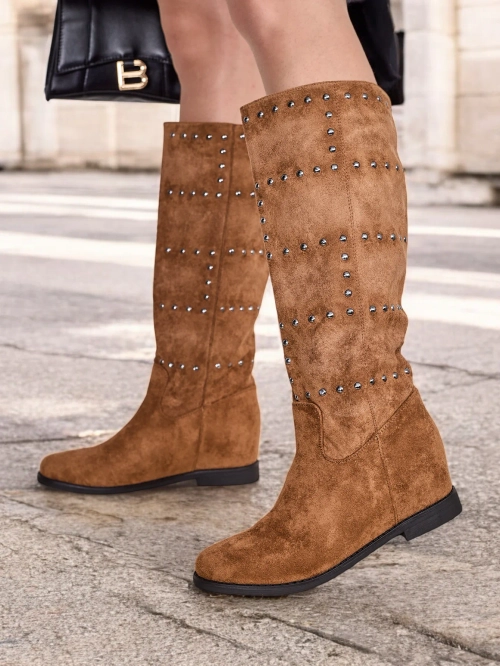 Жіночі чоботи Royalfashion з прихованою підбором чорного кольору Airada