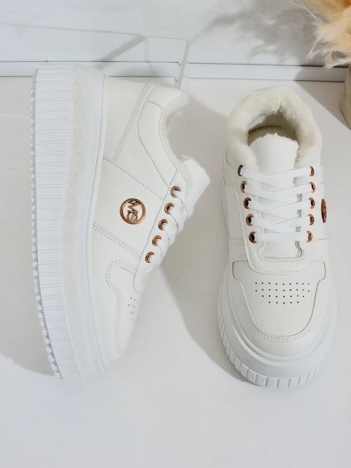 Royalfashion Утеплені жіночі кросівки з хутром Rozit