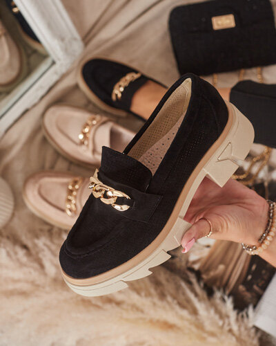 Mokasíny z ekokůže se zlatým zdobením v černé barvě Zaffix- Obuv