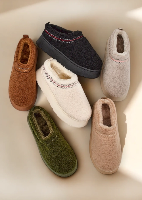 Рояльна мода Короткі жіночі снігові чоботи в стилі снігоходів Езель