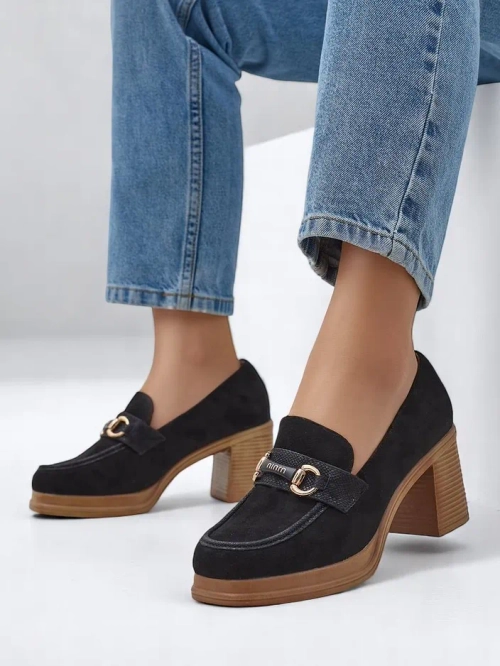 Royalfashion Жіночі лофери на широкому каблуці Apareus