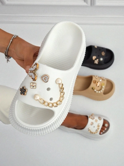 Royalfashion Dámské gumové sandály s ozdobami Slash Glam