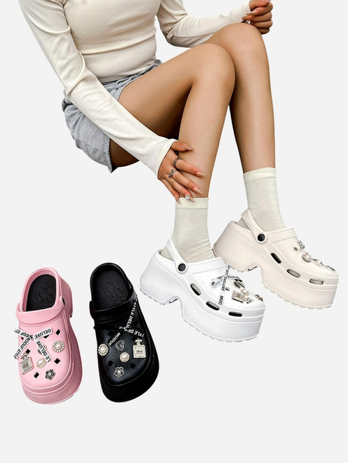 Royalfashion Жіночі гумові сандалі з прикрасами Dellos