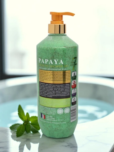 Exfoliační, hydratační a omlazující sprchový gel s mátou