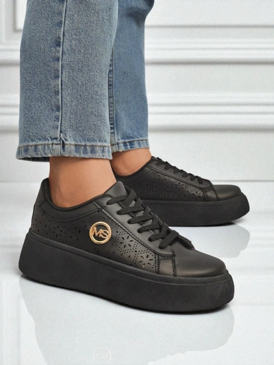 Жіночі снікерси платформа Perseida Royalfashion чорні екошкіра
