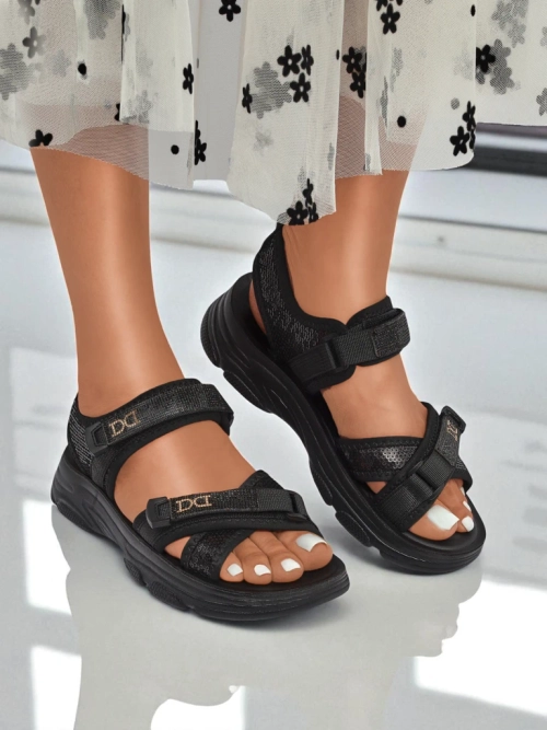 Royalfashion Жіночі сандалі з паєтками ShineStep