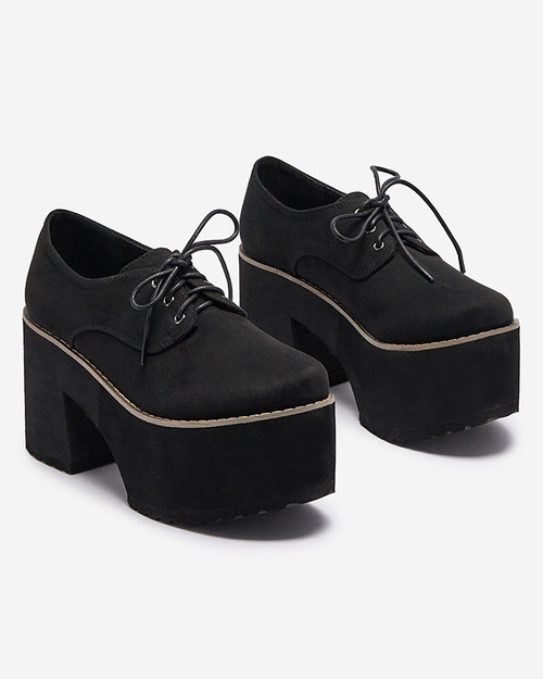 Чорні жіночі напівчеревики на шнурівці на суцільній підошві Lobera - Взуття