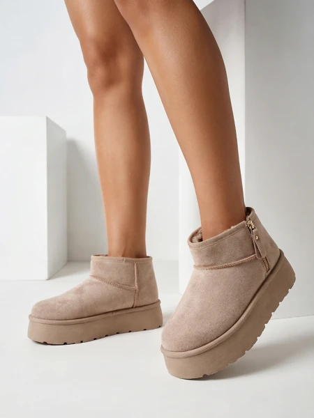 Royalfashion Dámské sněhule na platformě a'la Delgadi