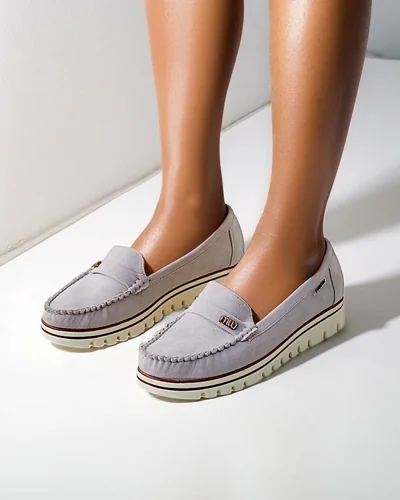 Royalfashion Жіночі лофери Arre