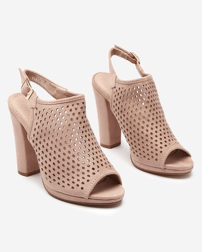 Ажурні босоніжки на каблуці в бежевому кольорі Melliani