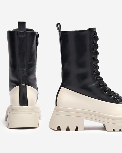 OUTLET Чорно-бежеві жіночі високі черевики-баггі Susker- Footwear