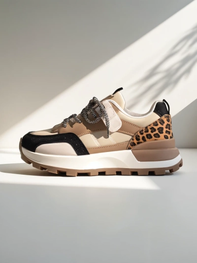 Royalfashion Жіночі спортивні кросівки Seftass