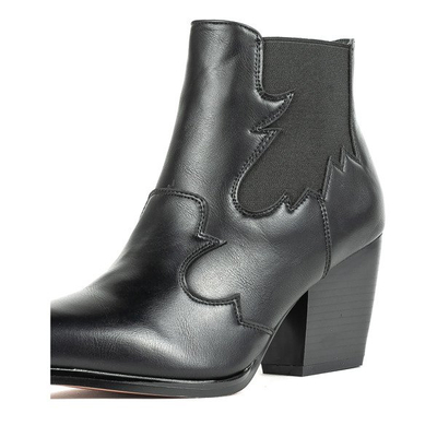 Чорні чоботи на посаді ковбойських чобіт Catenia - Взуття