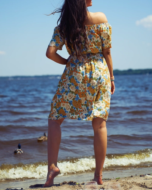 Жіноча квіткова міні-сукня Royalfashion а-ля гіпюрований бежевий