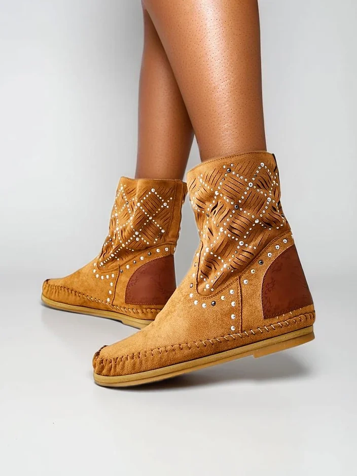 Royalfashion Dámské kotníkové boty s nízkým klínem a hřebíky Indický styl