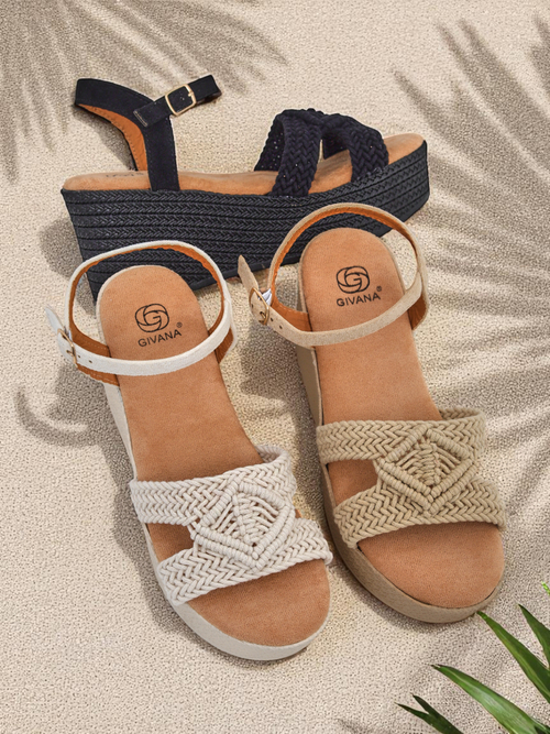 Royalfashion Жіночі босоніжки на танкетці, плетені Sunny Day