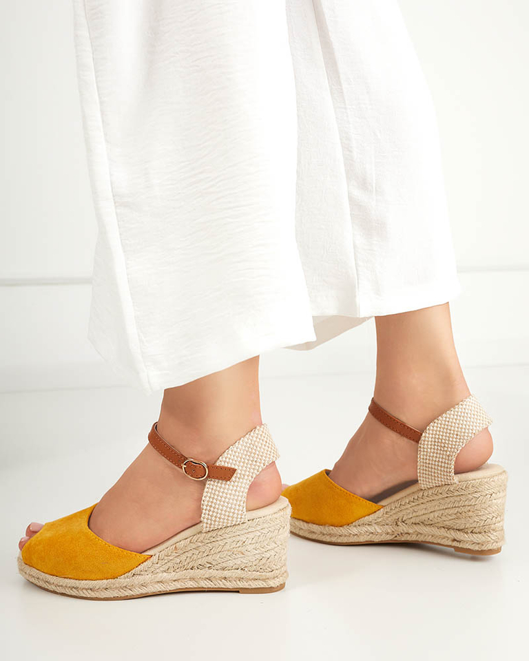 OUTLET Žluté dámské sandály a'la espadrilky na klínku Nexi - Boty