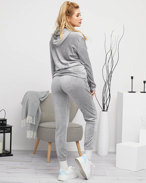 Світло-сірий жіночий світшот з написом і кристалами - Одяг