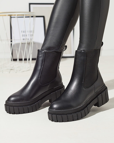 OUTLET Чорні жіночі черевики на товстій підошві Fazzati-Footwear