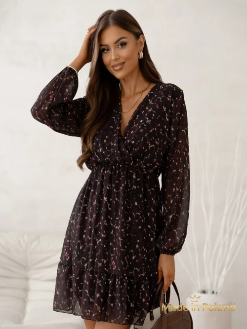 Royalfashion Візерункова жіноча міні-сукня з оборками та запашним декольте