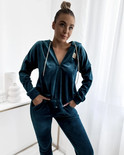 Бірюзовий жіночий світшот Royalfashion з нашивкою
