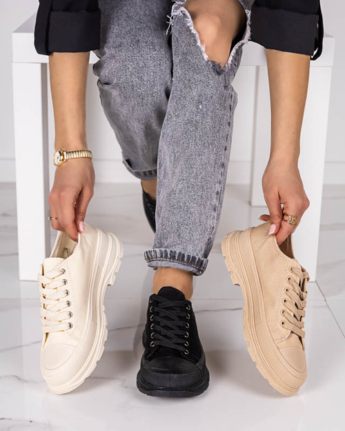 Чорні жіночі спортивні кеди Ohema