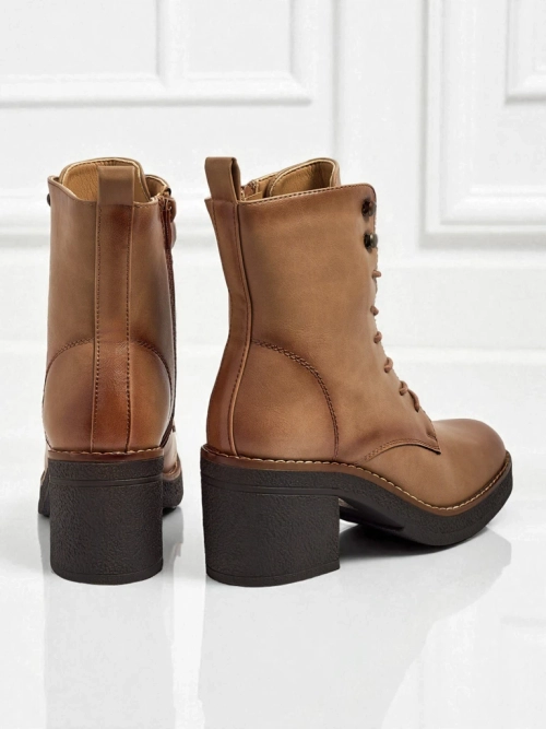 Жіночі ботильйони зі екошкіри на підборах-стовпчику Zeltra