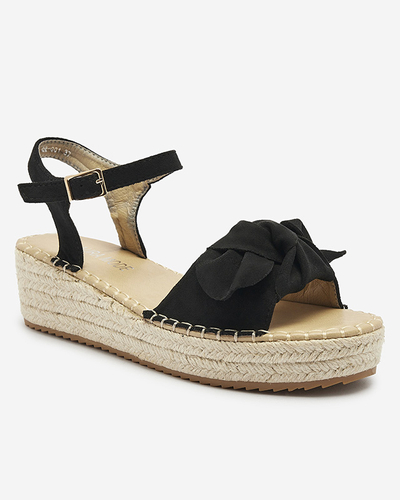 Чорні жіночі босоніжки на низьких підборах з бантом Mosinta - Взуття