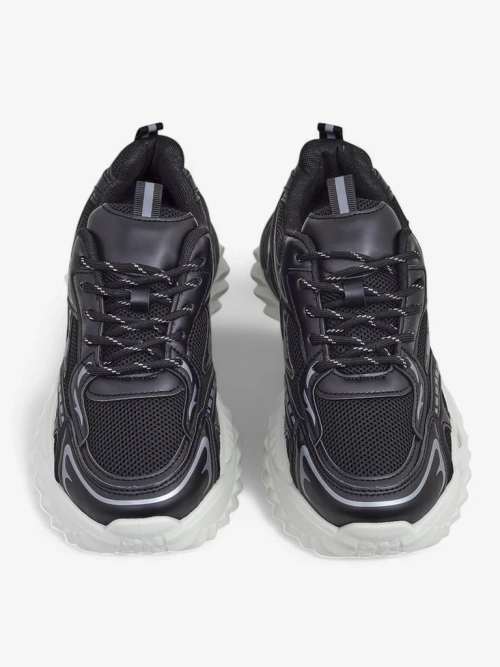 Royalfashion жіночі спортивні кросівки на більш товстій підошві Nettes