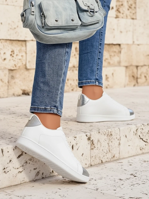 Жіночі снікерси Royalfashion Calista срібно-білі стильні еко шкіра