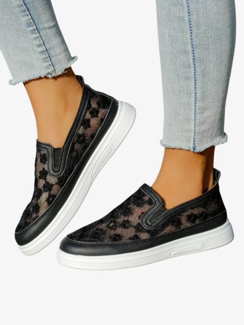 Royalfashion Жіночі сітчасті лофери з квітами Emzos