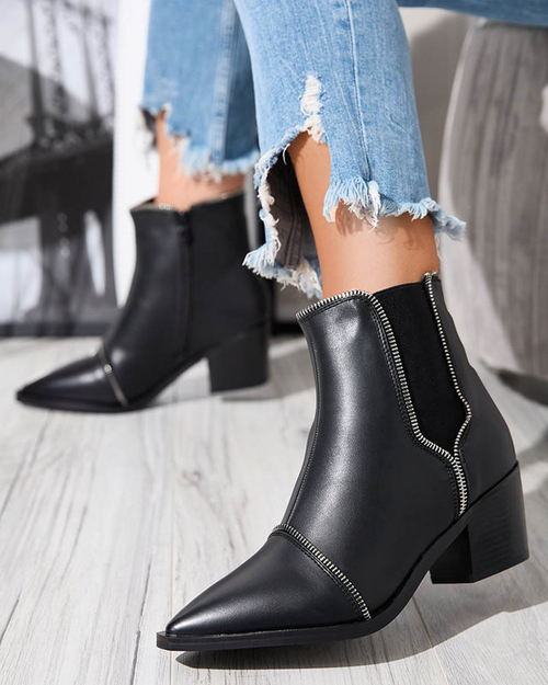 Чорні жіночі чоботи на пості Галліст - Взуття