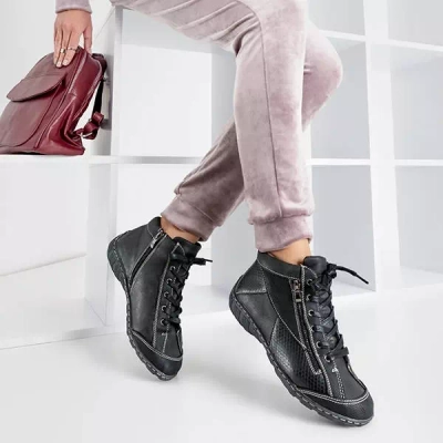 OUTLET Černé zateplené boty pro ženy Tarbes - Obuv