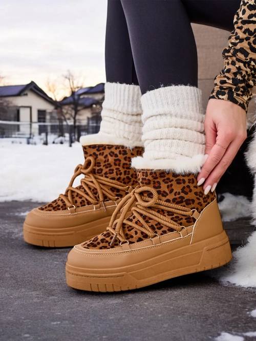 Жіночі крашні зимові чоботи Royalfashion Moniuc