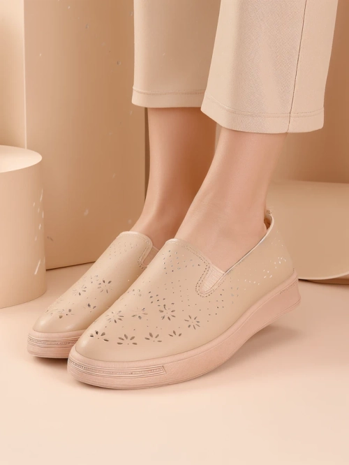 Royalfashion Жіночі спортивні лофери Olleffi