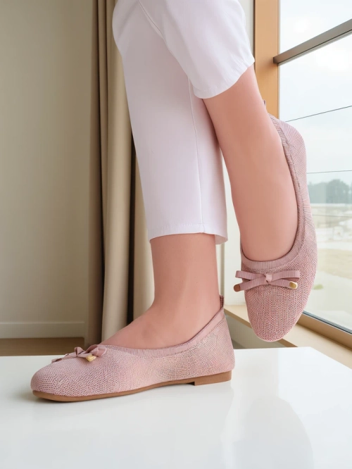 Royalfashion Жіночі балерини Bieso